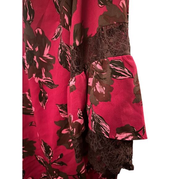 Lane Bryant Floral Top with Lace Sleeves, Berry Pink, Plus Size 18/20 - Picture 3 of 7